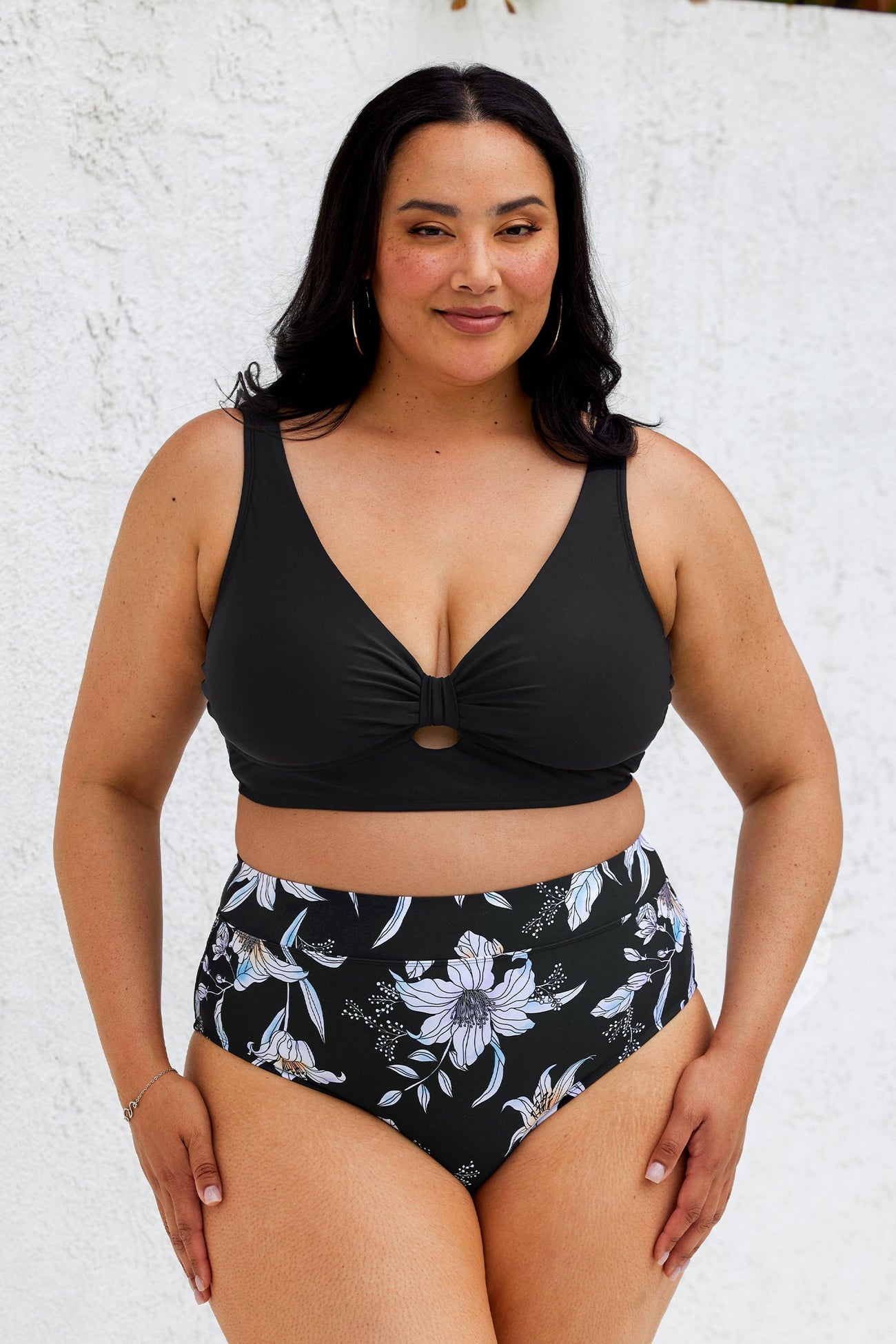 Elegant Daffodils Knotted Top & High Waist Plus Size Bikini Set